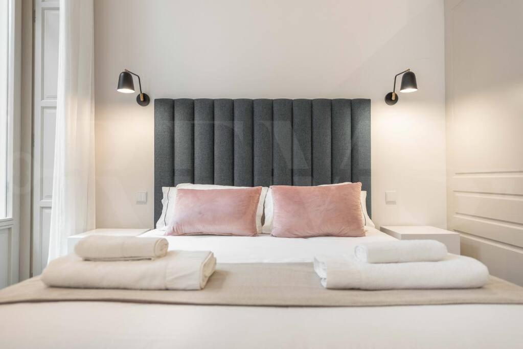 Contemporary Loft In The Historic City Center By Rems Malaga Exterior photo